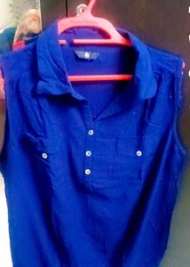Sleeveless  Blue Top,💙