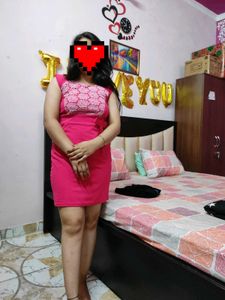 Rose Pink Bodycon Dress 👗