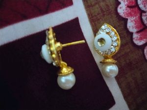 Earings
