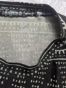 Nike Drifit Tshirt