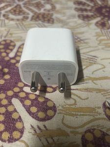 Apple 20W USB-C Power Adapter
