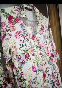 Flower print shirt