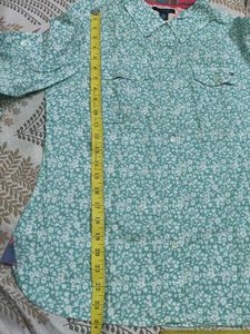 Tommy Hilfiger Floral Button Down