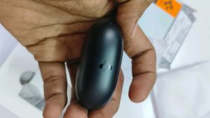 Spigen Audio Earbuds - SA-TW P10