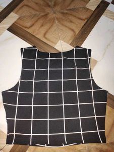 Shein Grid Crop Top Along With Pencil Skirt