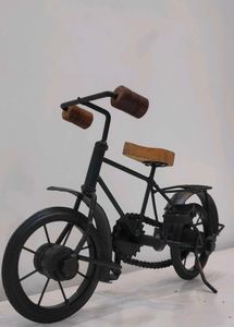 Antique Cycle Showpiece