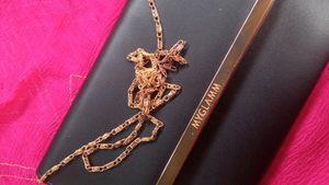 Myglamm Manish Malhotra Sling Bag 👜