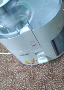 Juicer Machine