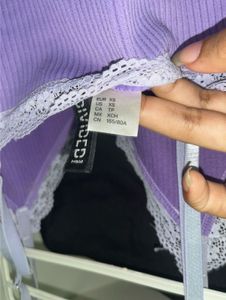 H&amp;M XS lavender top
