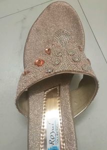 Embroidery Work Heels 👠