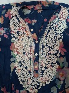 Floral Embroidered Kurta