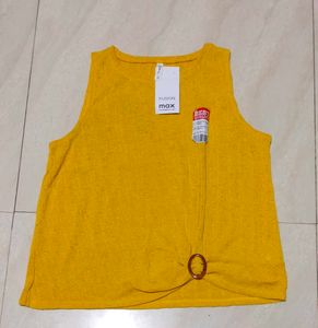 🆕💛 BRAND NEW Yellow Sleeveless Top💛🆕