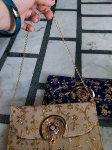 I SELLING this Bag