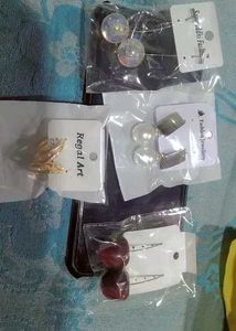 4 pairs of combo set earrings