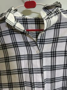 Plaid Crop Shirt