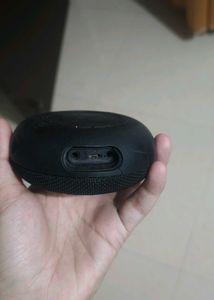 BoAT Stone 190 Speaker charging Light Blink Issue