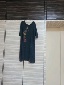 Dark green handwork kurti size 44