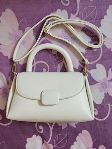 White Sling / Hand Bag