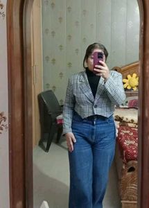 Plaid Cropped Blazer