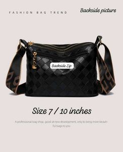 BROAD BELT SLING BAG