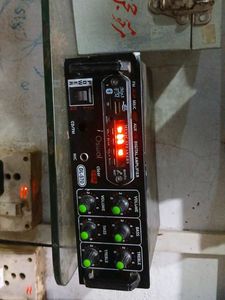 Oswal DL-570 Digital Amplifier 4440