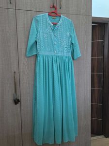 Elegant Embroidered Kurta Set