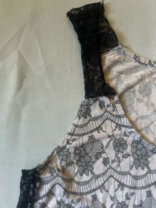 Lace Trim Tank Top