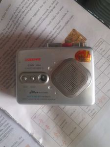Vintage Geepas Cassette Player