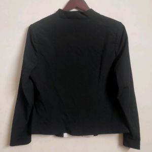 Imported Black Blazer (Women&#39;s)