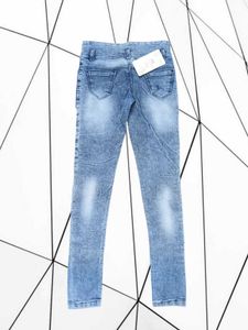 D@20 Size-28 Slim Jeans