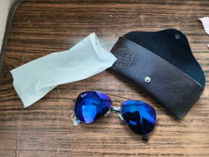 Ray-Ban Aviator Sunglasses With Og Leather Box