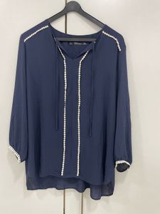 🌟 Boho Chic Dream: Zara Navy Pom-Pom Blouse! 💙✨