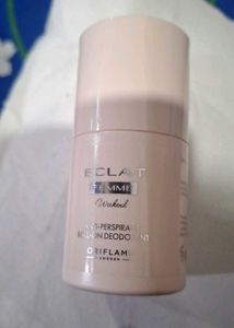 Eclat Femme Weekend Deodorant