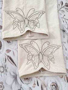 Butterfly Embroidered Capri Pants