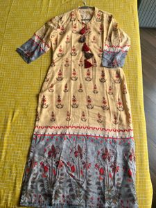 Pure Changed  Floral Print Kurta