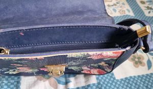 2 Slingbag