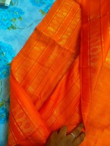 Honouring Shawl