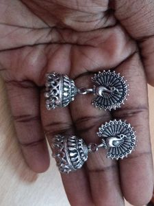 Earring