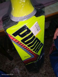 PUMA Future PB SNR 1.1 PVC/Plastic Cricket Bat