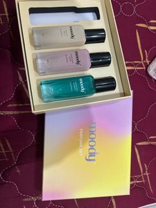 Moody Perfume Set