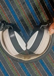 JBL Headphones 🎧