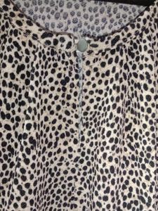 This Is A Pretty T Shirt For Girls