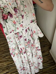 Full Length Sleeveless Gown