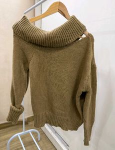 Stylish Boat Neck Off-Shoulder Knit Top