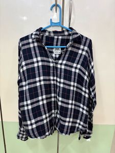 ZARA Plaid Button-Up Shirt