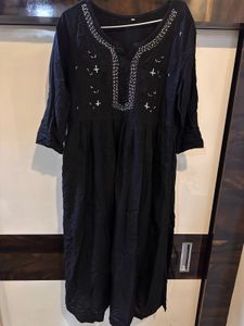 Black Embroidered Kurta With Bottom