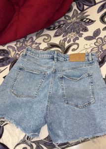 Distressed Denim Cut-Off Shorts for H.M