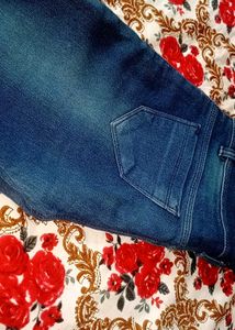 Rabbit Embroidered Denim Jeans