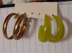 made in us earing two set