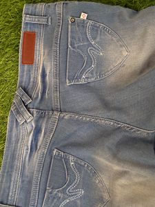 Stylish Blue Denim Jeans